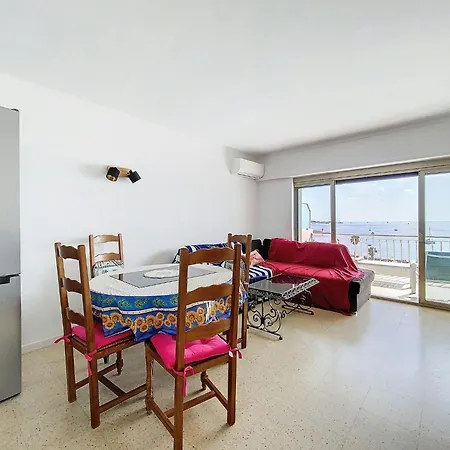 Goelette - 4 Couchages - 1 - Vue Golfe-Juan